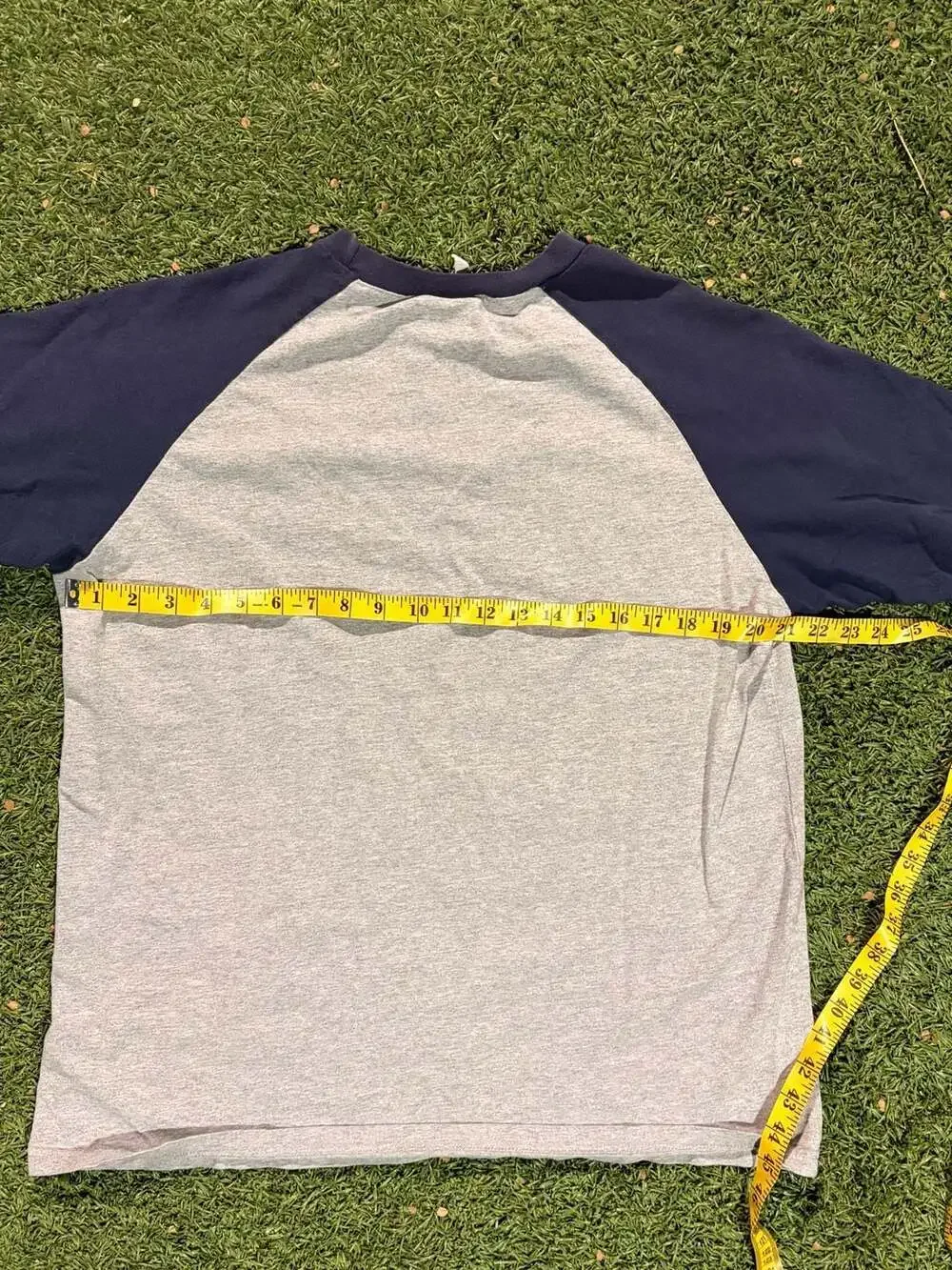 Vintage Billabong Gray and Navy Blue Raglan Graphic T-Shirt